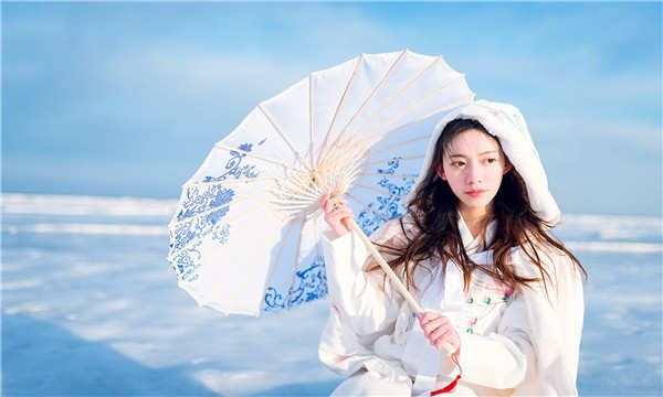 让胡路试管代怀生子多少钱一个？助孕之路的费用分析与方案选择